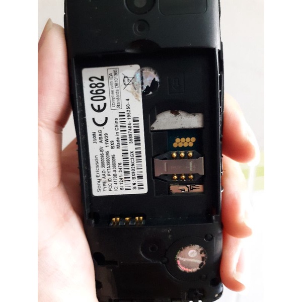 Điện thoại cũ cổ Sony Ericsson J108i  chính hãng