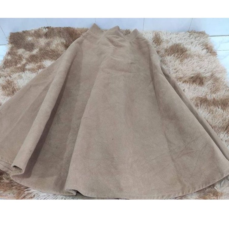 Chân váy da lộn vintage