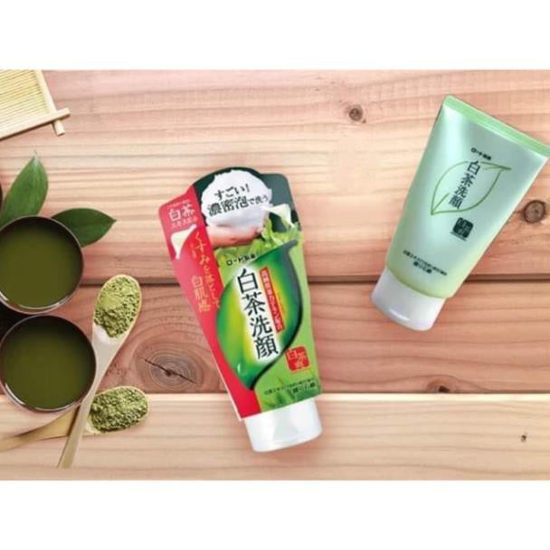 Sữa Rửa Mặt Trà Xanh Rohto Nhật Bản