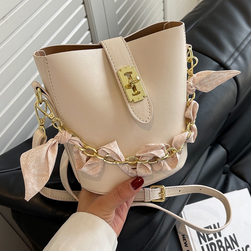 Túi Xách bucket Dây Xích Đeo Vai Thời Trang Cho Nữ
