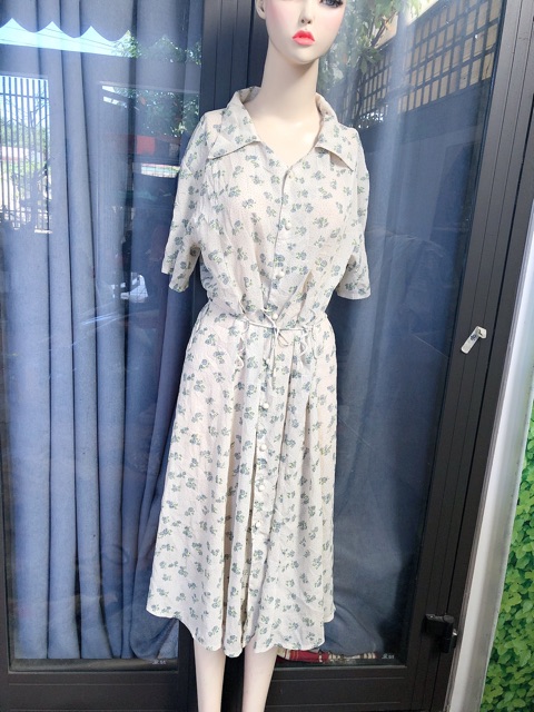 Đầm voan tay ngắn họa tiết giao ngẫu nhiên | BigBuy360 - bigbuy360.vn