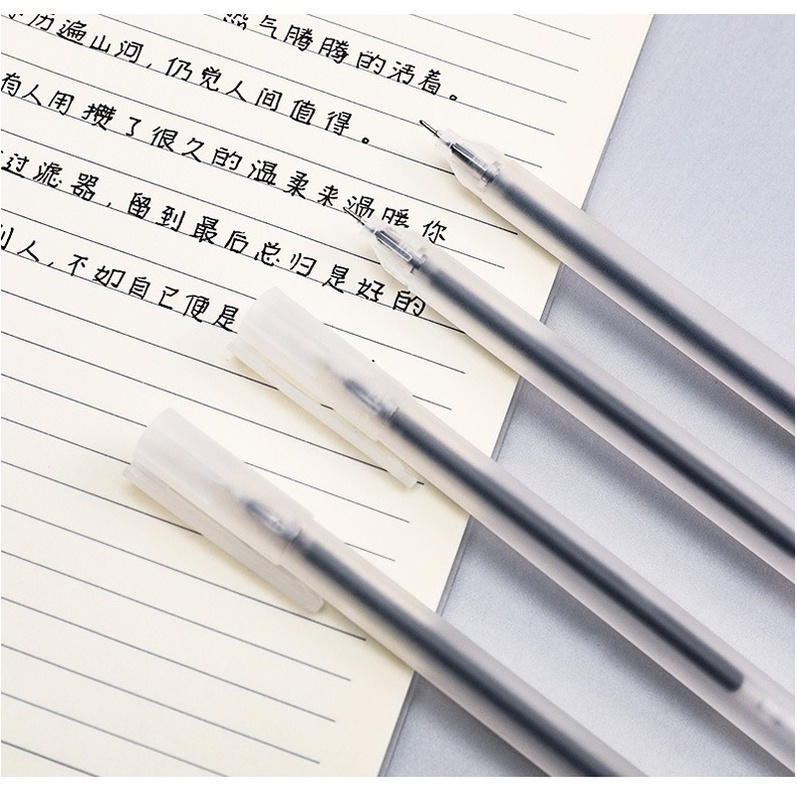 Set 5 Bút Bi Mực Đen Ngòi 0.5mm Kiểu Dáng Đơn Giản