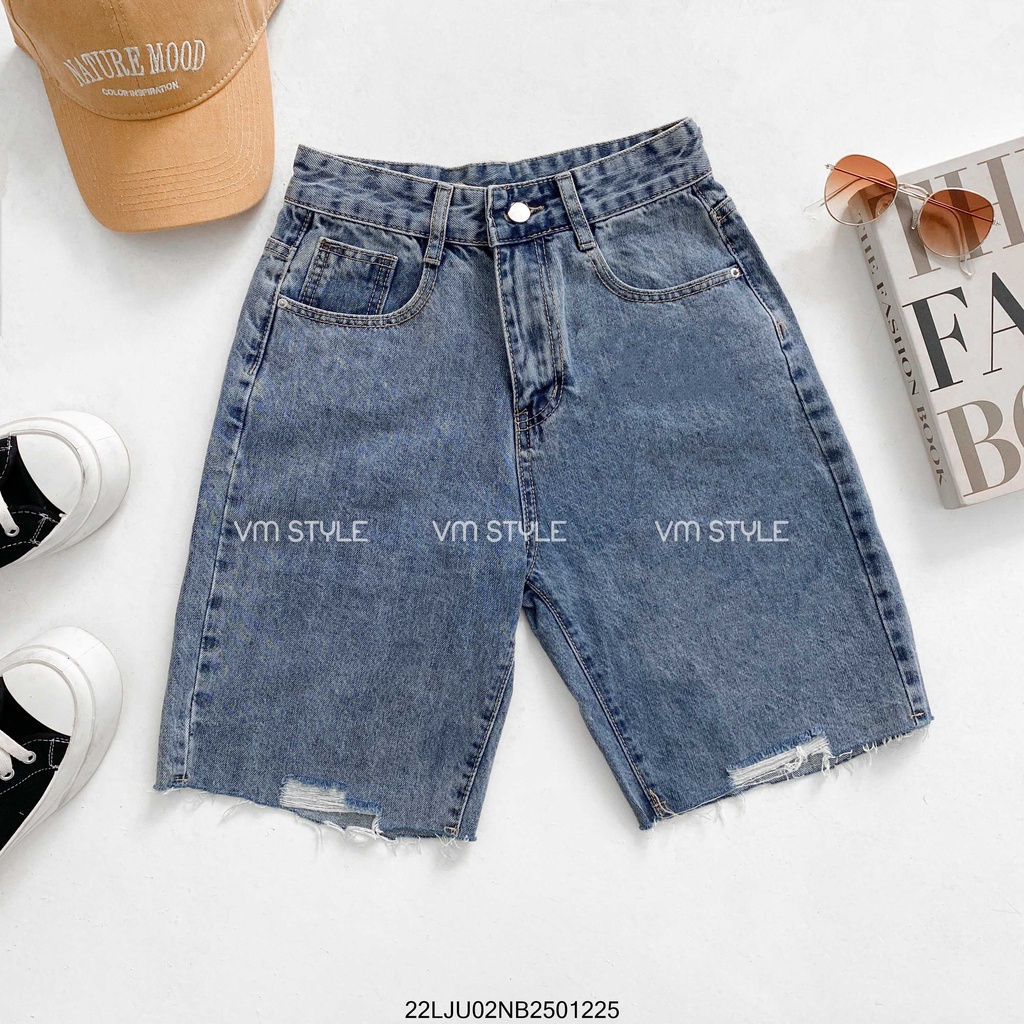Quần jean ngố VM STYLE xước lai cắt kiểu, quần sọt lửng ống rộng nữ chất bò lưng cao ulzzang 22LJU02NB2501