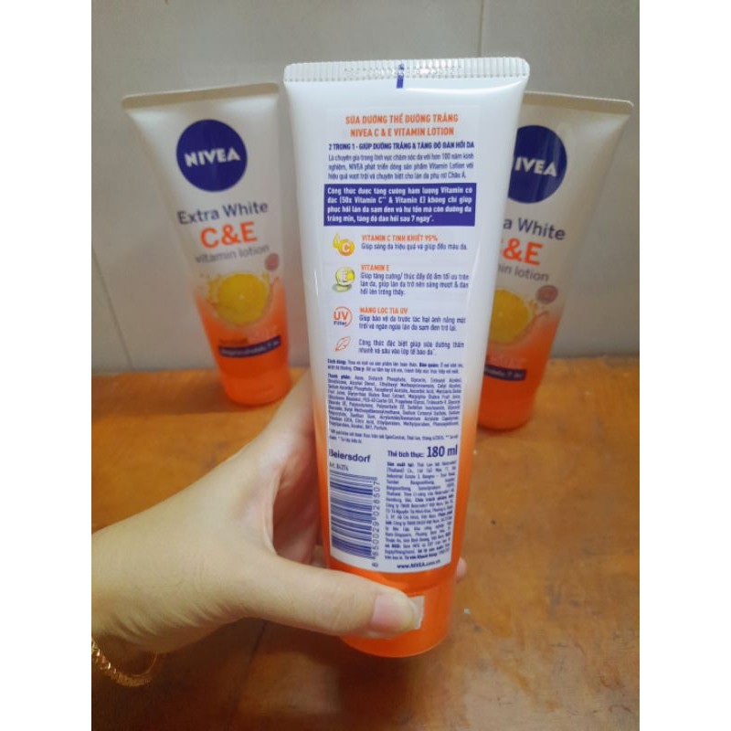 Sữa dưỡng thể dưỡng trắng NIVEA C&E VITAMIN LOTION