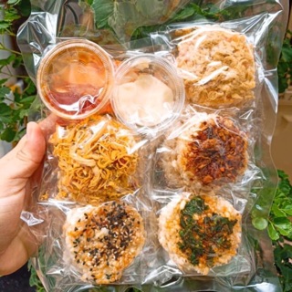 Set 10 Cơm Cháy Mix 5 Vị Kèm 3 Loại Sốt Topping