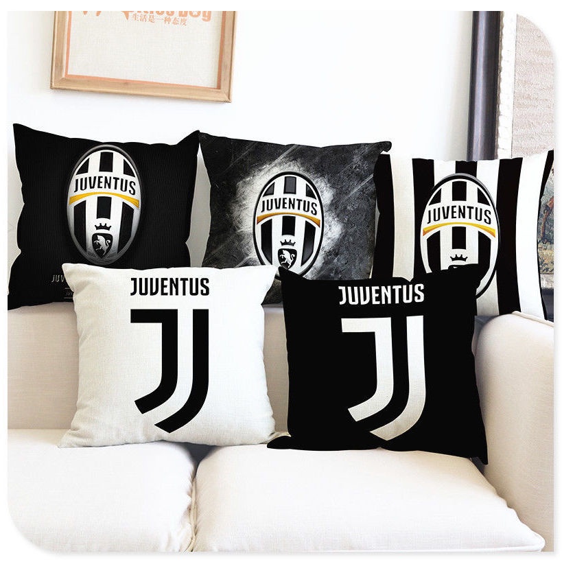 Gối Tựa Lưng Hai Mặt Hình Biểu Tượng Bóng Đá Juventus 2022