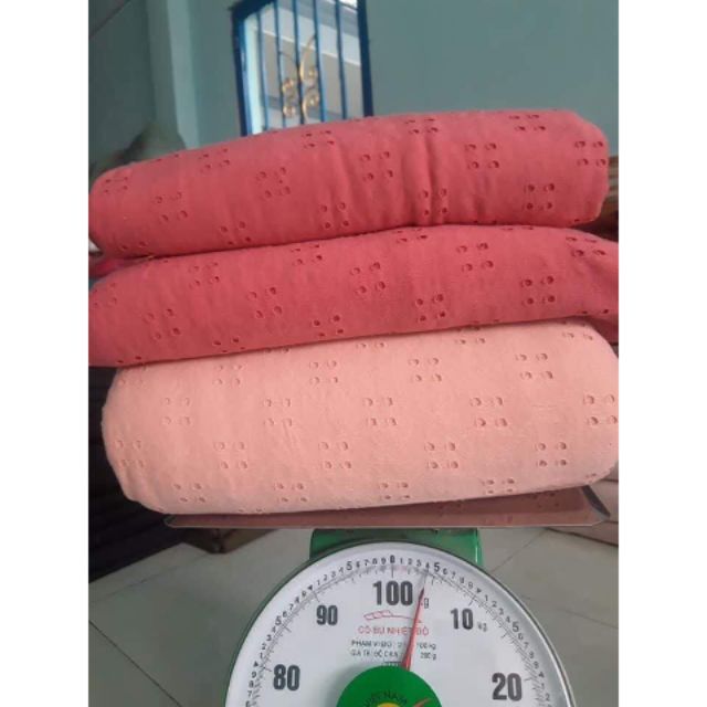 Vải thun lỗ chị hoàng my