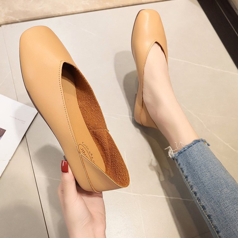 Giày lười đế bằng màu trơn dành cho nữ | BigBuy360 - bigbuy360.vn