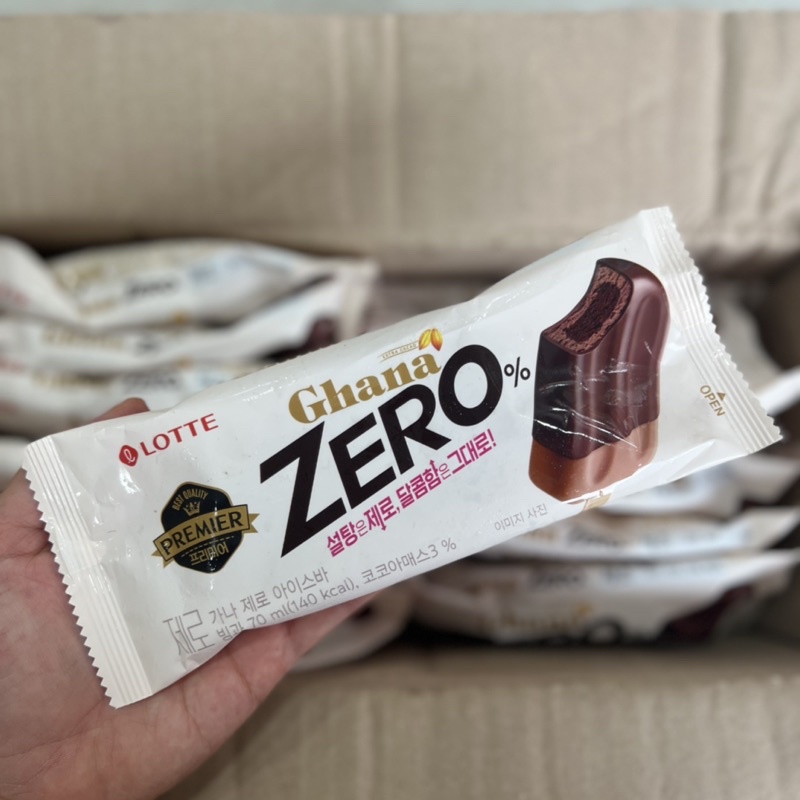 Kem Zero ghana nhân socola đắng Lotte 70 ml