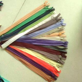 1kg khoá giọt lệ 40-45cm nhiều màu