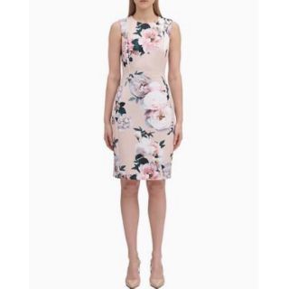 Đầm ôm body in hoa Floral-print Sheath Dress