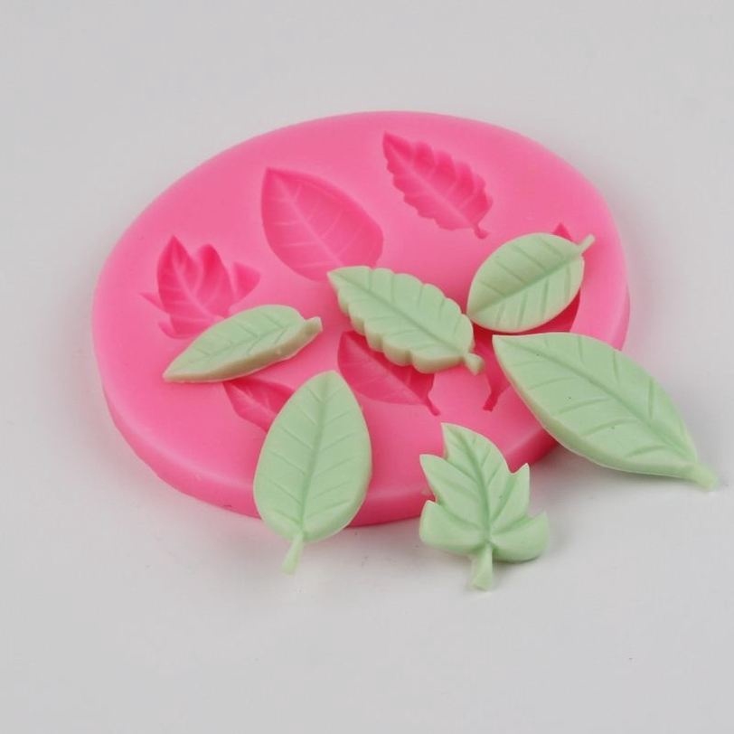 Khuôn silicone làm bánh hình chiếc lá