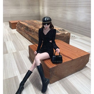 Đầm Bling Bling Cut Out Cổ V
