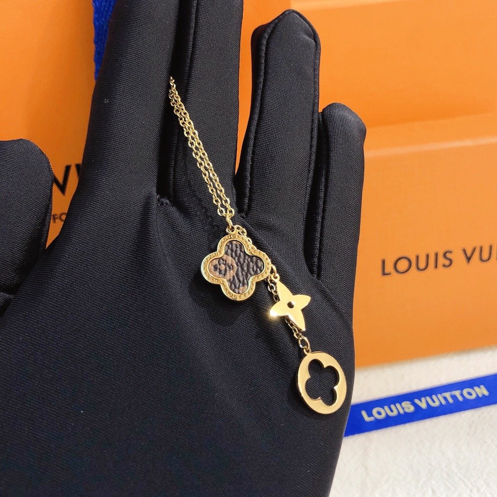 LOUIS VUITTON Vòng cổ Mặt Chữ LV Phong Cách Hàn Quốc Đơn Giản Cho Cặp Đôi