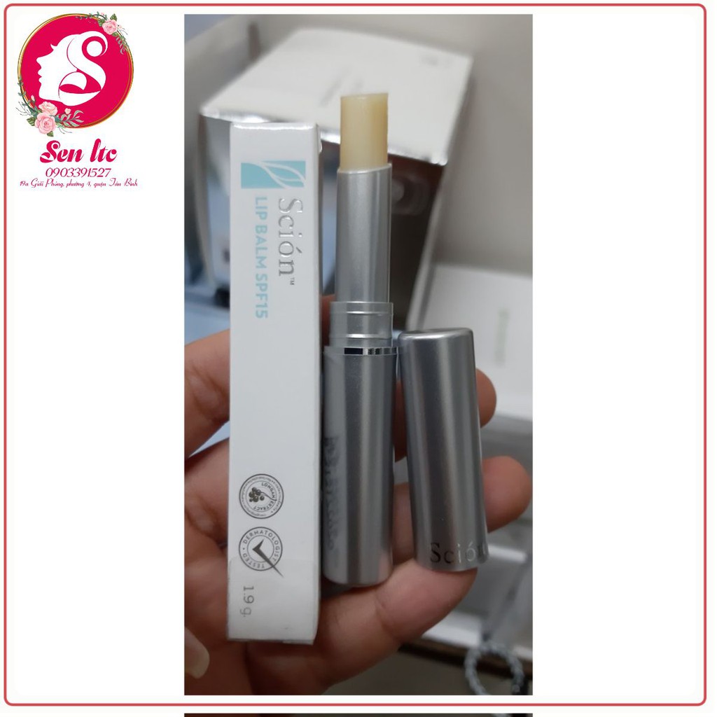 Son môi lippam dưỡng môi không màu