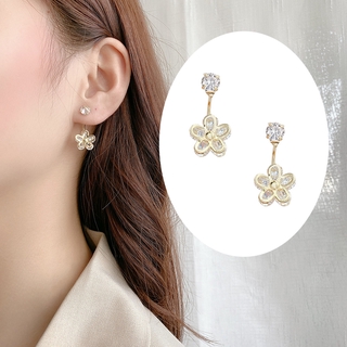 Lovely Korean flower shaped earrings