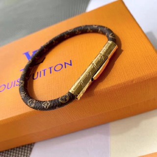 Vòng Tay LV Đang Năng Louis Vuiton Có Hộp FullBox
