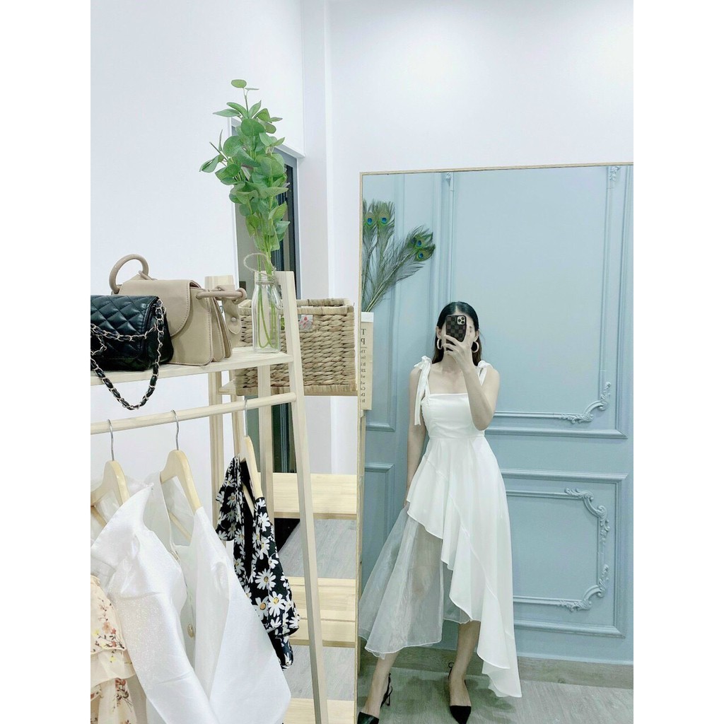Đầm Dự Tiệc Trắng 2 Dây Cúp Phối Lưới Vạt Xéo | BigBuy360 - bigbuy360.vn
