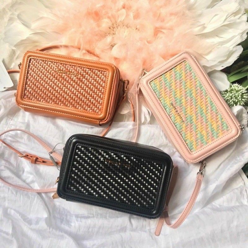 TÚI CNK DÁNG VUÔNG SIZE 20CM