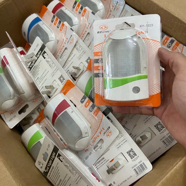 đèn ngủ cảm ứng