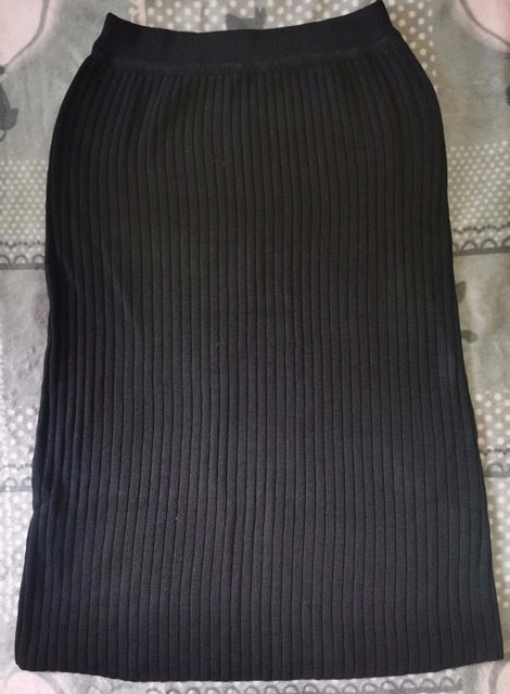 Chân váy len suông dáng dài vintage