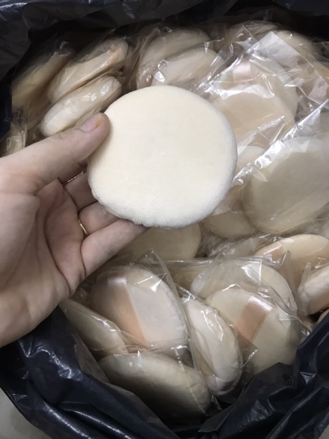 Bông phấn trang điểm