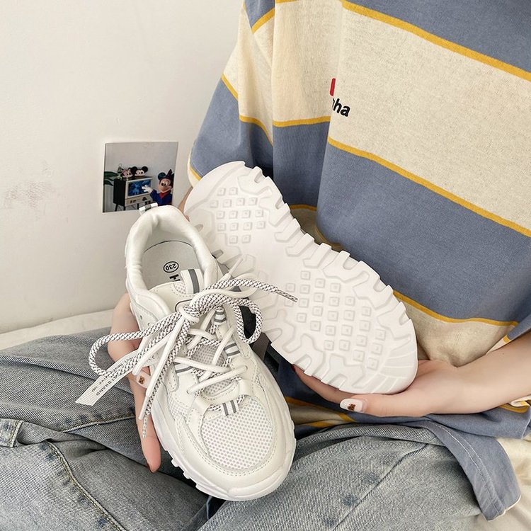 Giày Thể Thao Nữ Có Dây Buộc Thời Trang | BigBuy360 - bigbuy360.vn