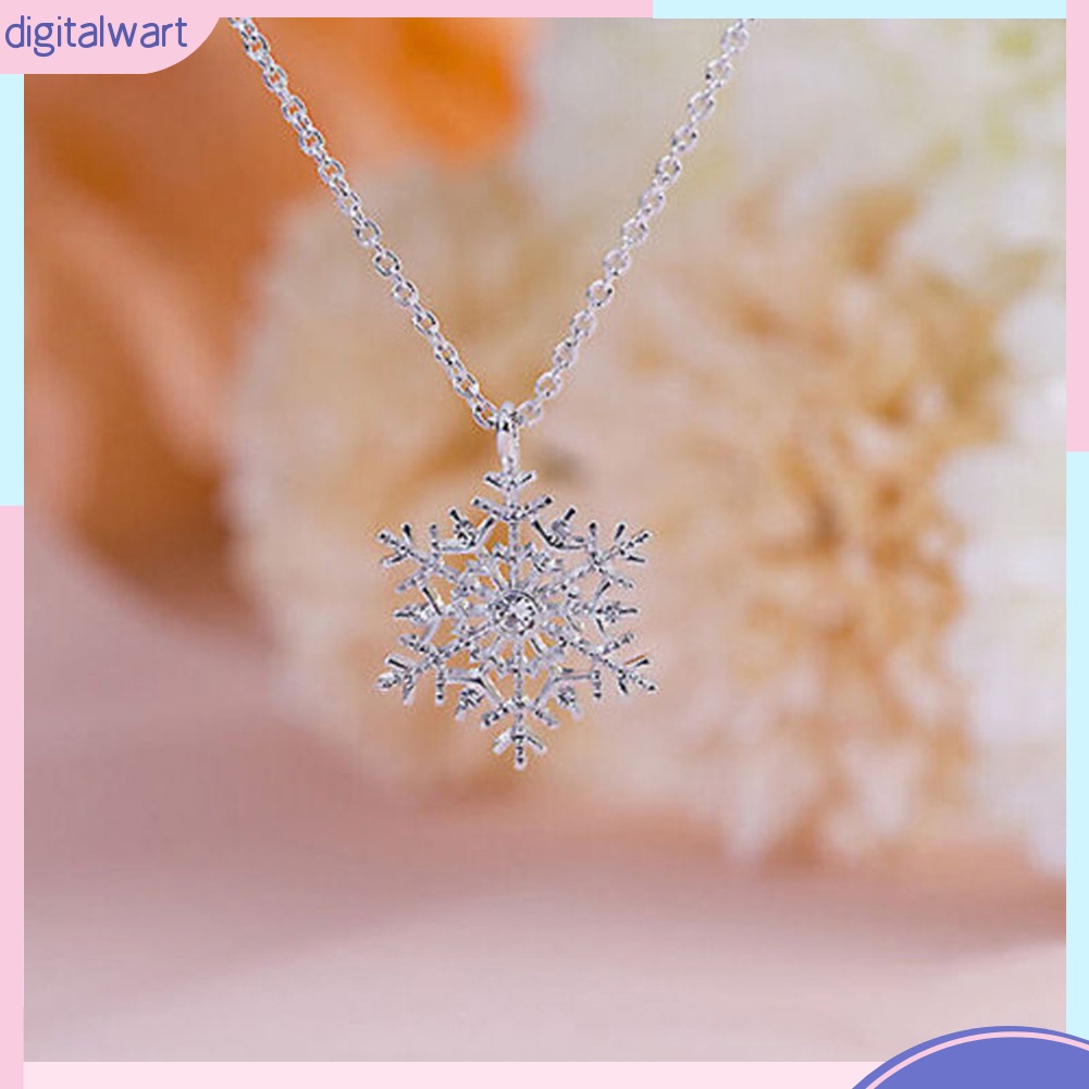 Vòng cổ mặt bông tuyết đính đá sang trọng cho nữ