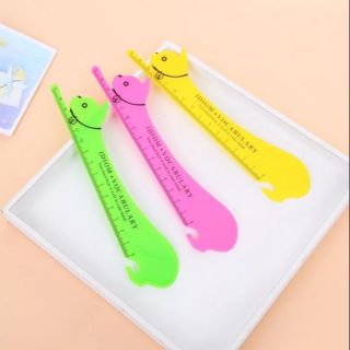 Thước kẻ voi chuột mèo
