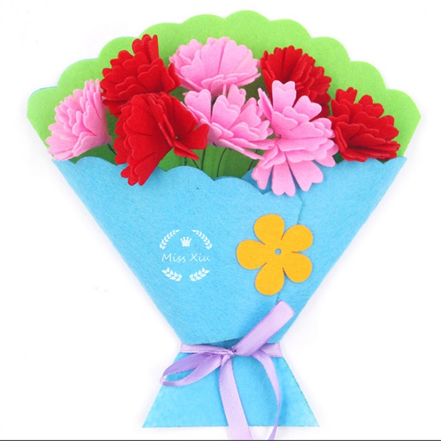 Bó hoa vải tự trang trí tặng người thân yêu