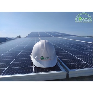 Tấm Pin Năng Lượng Mặt Trời Canadian Solar