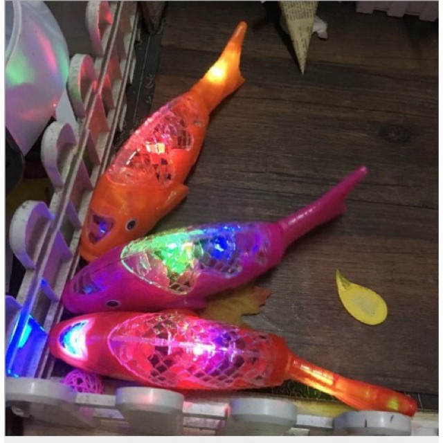 Lồng đèn trung thu cá chép led phát sáng có nhạc