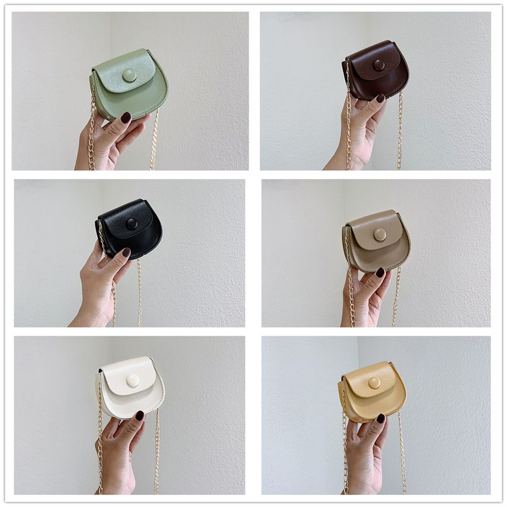 Rúi đeo chéo mini hình yên ngựa màu trơn phối dây xích phong cách Hàn Quốc mới dành cho bạn nữ