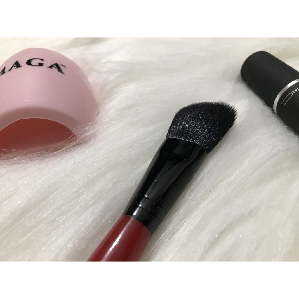 Cọ Trang Điểm Tạo Khối Smashbox (Đỏ)