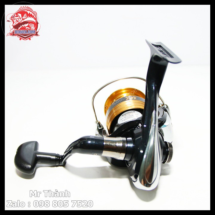 Daiwa SWEEPFIRE 2500 4000 máy câu cá cao cấp giá rẻ