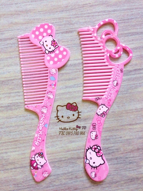 Lược Hello Kitty