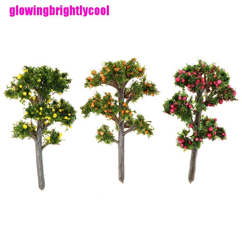 1 Cây Giả Mini Dùng Để Trang Trí