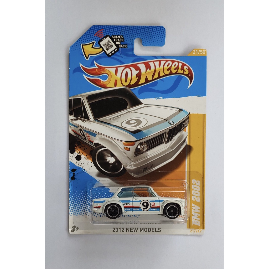 Xe mô hình tỉ lệ 1:64 Hot Wheels T-16 BMW 2002 New Models số 9