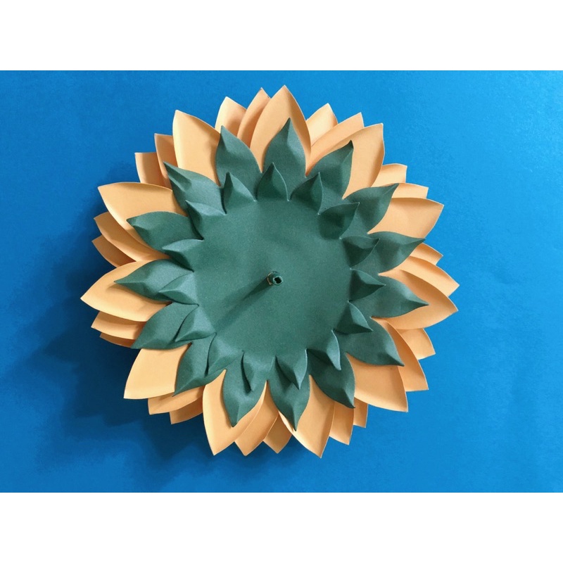 Đầu bông hướng dương giấy