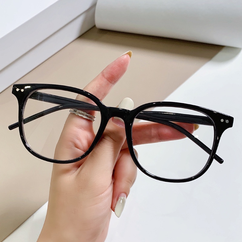 Mắt kính gọng tròn chống ánh sáng xanh thời trang mới