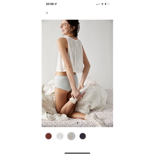 - Áo Ngủ Tank Mỏng Mát