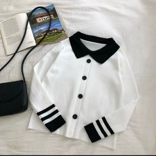Áo len mỏng cổ peter pan ulzzang