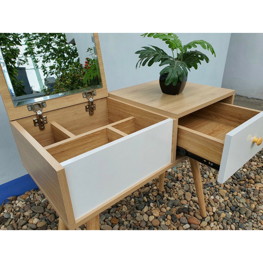 Ghế Ngồi Trang Điểm YOUR HOUSE Mặt MDF Chân Gỗ Cao Su Tiện Tròn