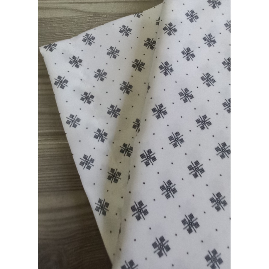 Áo sơ mi nam trung niên ngắn tay form rộng họa tiết chất cotton thoáng mát | BigBuy360 - bigbuy360.vn