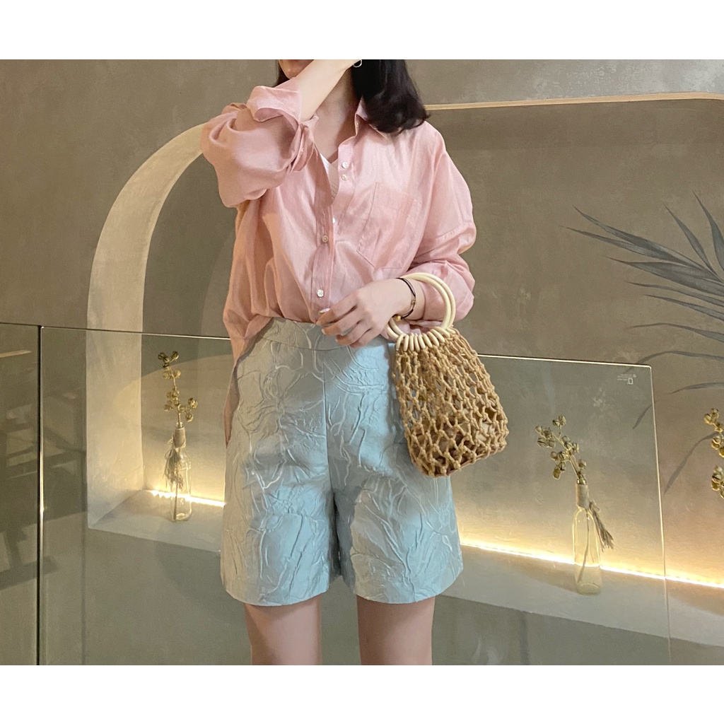 Quần short nữ họa tiết in nổi thanh lịch AMBER SHORT