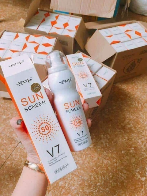 Kem chống nắng V7 SUN SCREEN SPF 50 PA+++ HÀNG CHUẨN ĐÉT!!!!