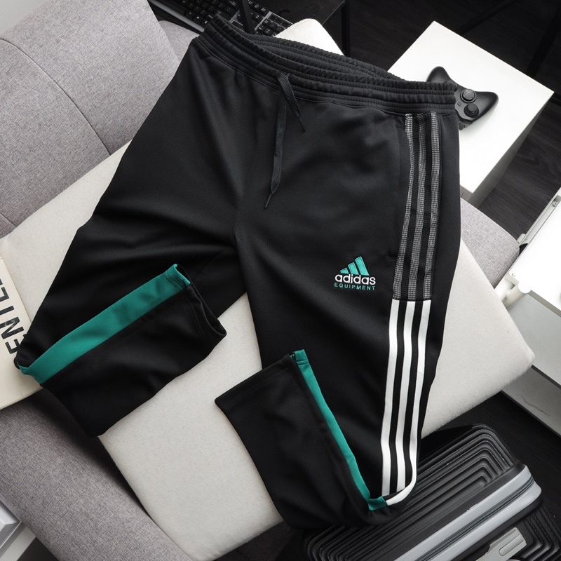 Sét áo quần thể thao