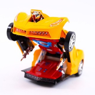 Đồ chơi Xe ô tô biến hình thành Robot
