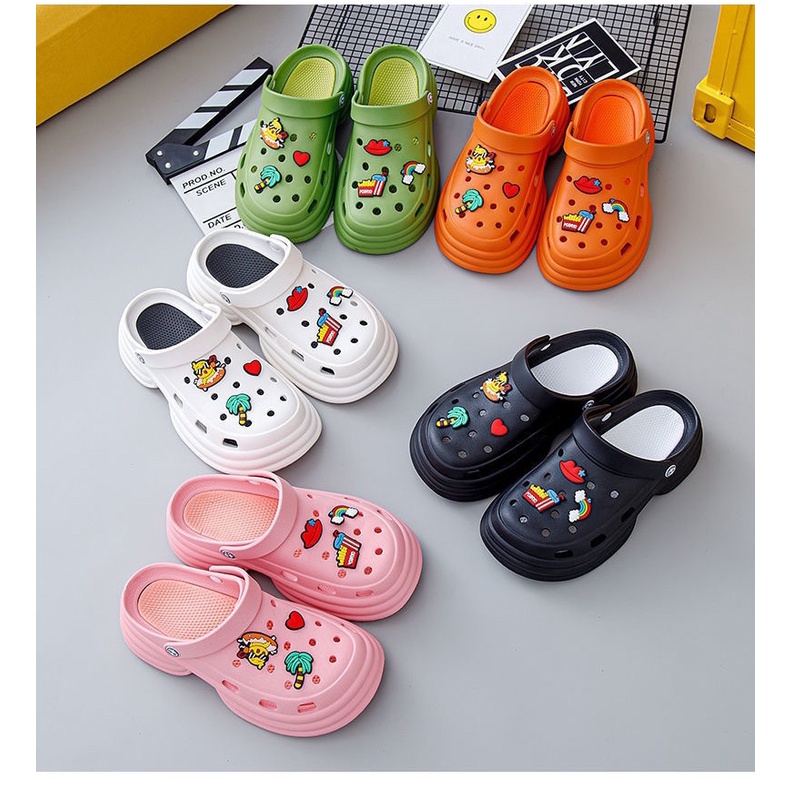 Dép cross nữ đế cao 5cm - dép sục nữ đính sticker siêu nhẹ đi biển đi chơi tăng chiều cao chống nước - SL032