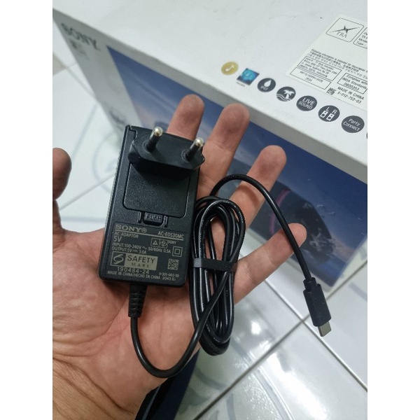 Bộ Sạc Zin Theo Loa SONY XB43 5V 3A mới 100%